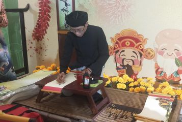 DỊCH VỤ ÔNG ĐỒ TẶNG CHỮ